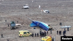 Место крушения пассажирского самолета Embraer 190 компании Azerbaijan Airlines недалеко от города Актау, Казахстан, 25 декабря 2024